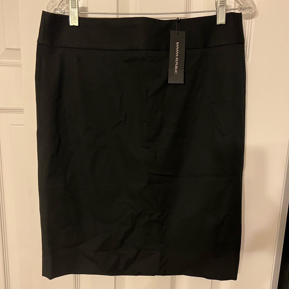 NWT Banana Republic Black Pencil Skirt